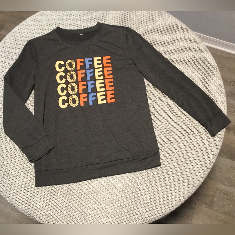 Women’s Sweatshirt Size M